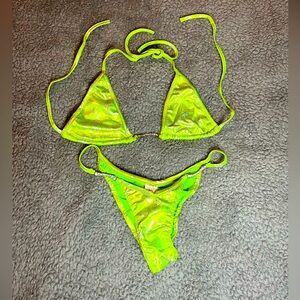 Stunning Lime Green Competition Bikini Waterbabies